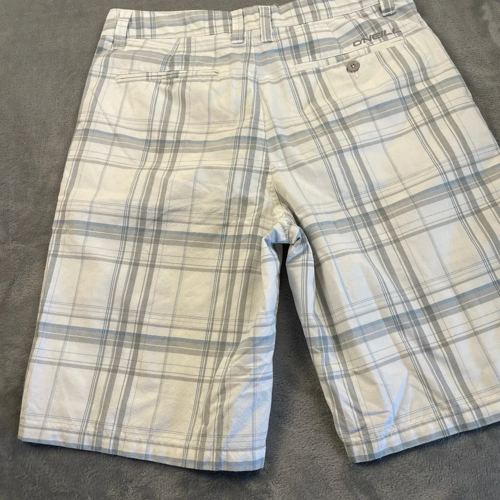 ONeill Men's Plaid Shorts Size 32 White Grey Blue First In Last Out Flat Front